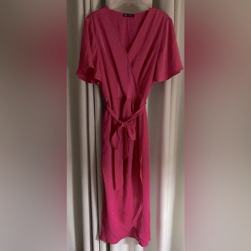 Pretty Garden Women’s Bright Pink Satin-Feel Wrap Dress, Kimono Sleeves; Size XL